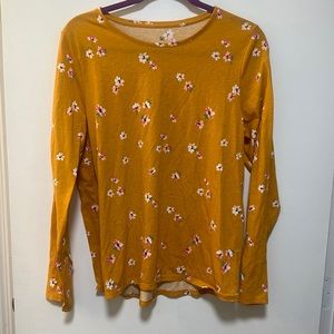 Girls SO favorite tee long sleeve size 20 plus